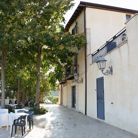 Monticelli Vakantieboerderij Mussomeli